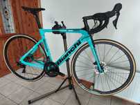 Bianchi Aria Aero Disc 105