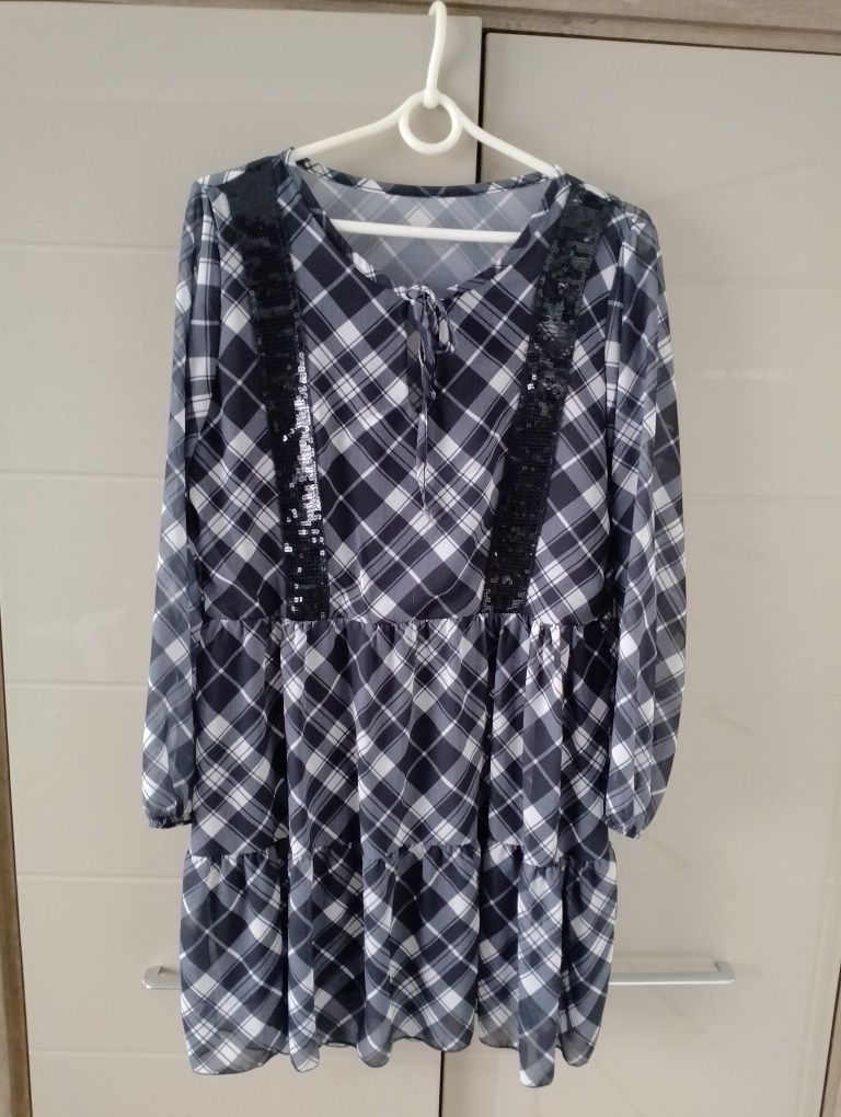 Zwiewna sukienka damska 38/40