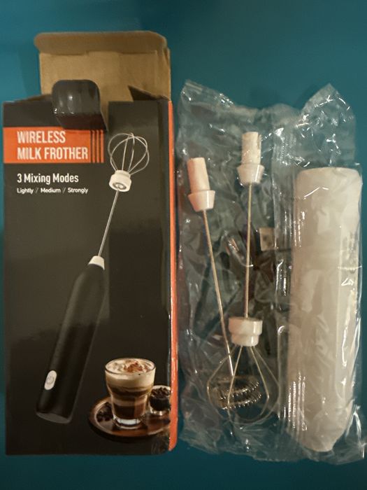 Bezprzewodowy spieniacz do mleka biały USB