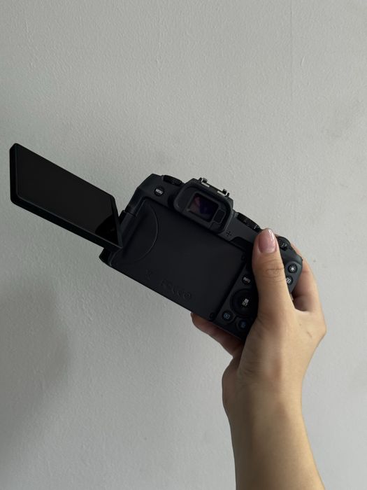 Фотокамера Canon EOS RP body + RF 50mm F1,8