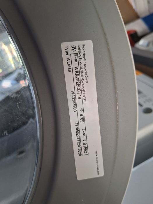 Пральна машина Bosch model WAN282ECO