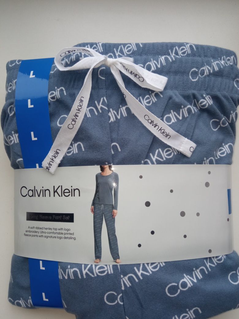 Женский домашний костюм,пижама Calvin Klein