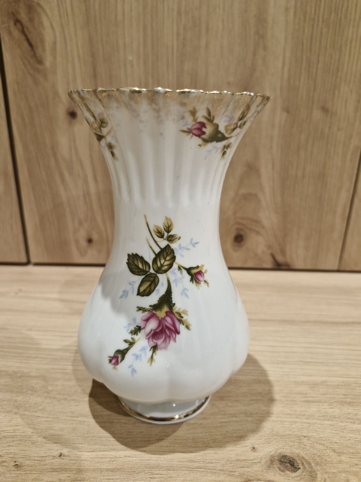 Wazon porcelanowy Chodzież