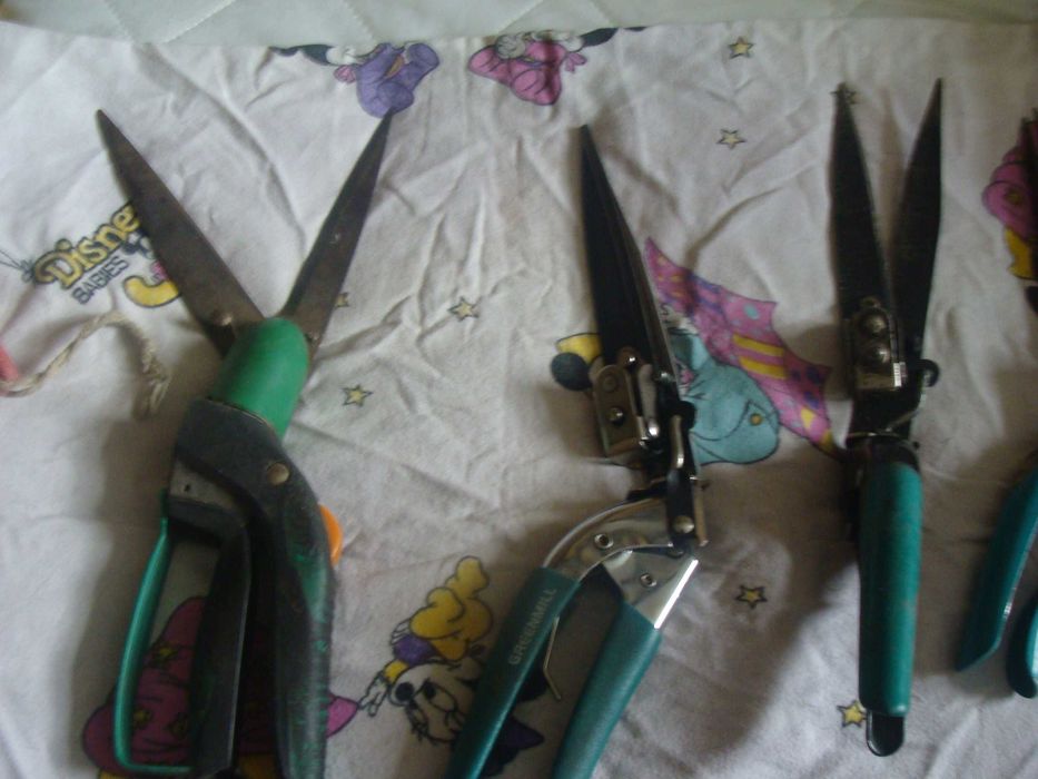 Nożyce ręczne do pod koszenia trawy używane+sekator używane-sprzedam