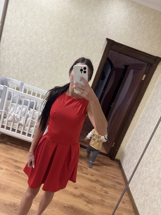 Платья женские новые