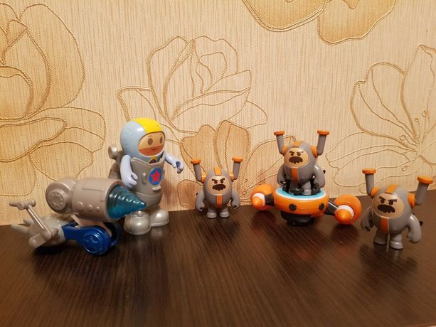 Набор Mattel Go Jetters  космонавт  инопланетяне