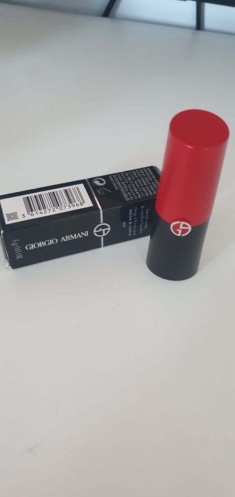 Szminka / pomadka matte - mat Giorgio Armani red - czerwona 400