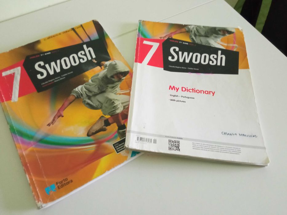 Livros escolares 7º ano - 10 € cada disciplina; 17€ o conjunto