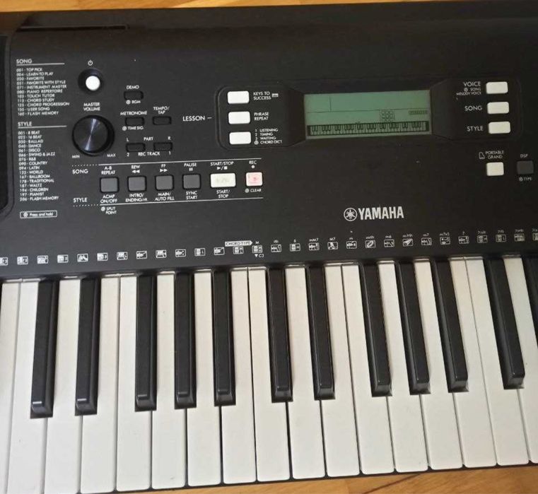 YAMAHA PSR-E-373 новий стан + ПОДАРУНОК навушники + ПЕДАЛЬ