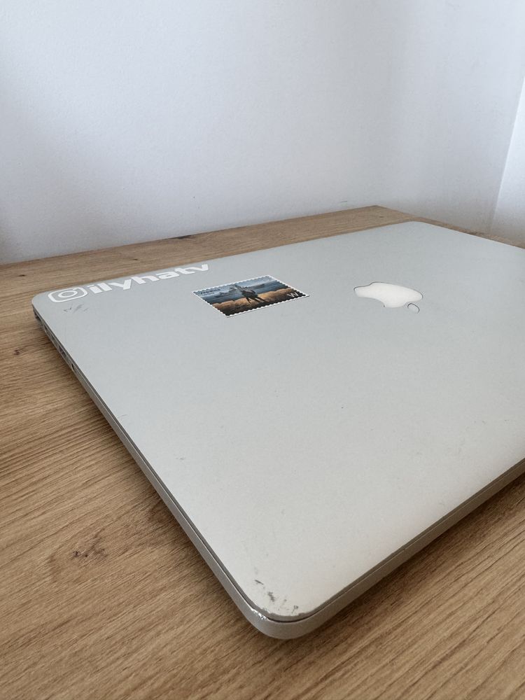 MacBook pro retina 2012 рабочий i7 oзу 8 гб