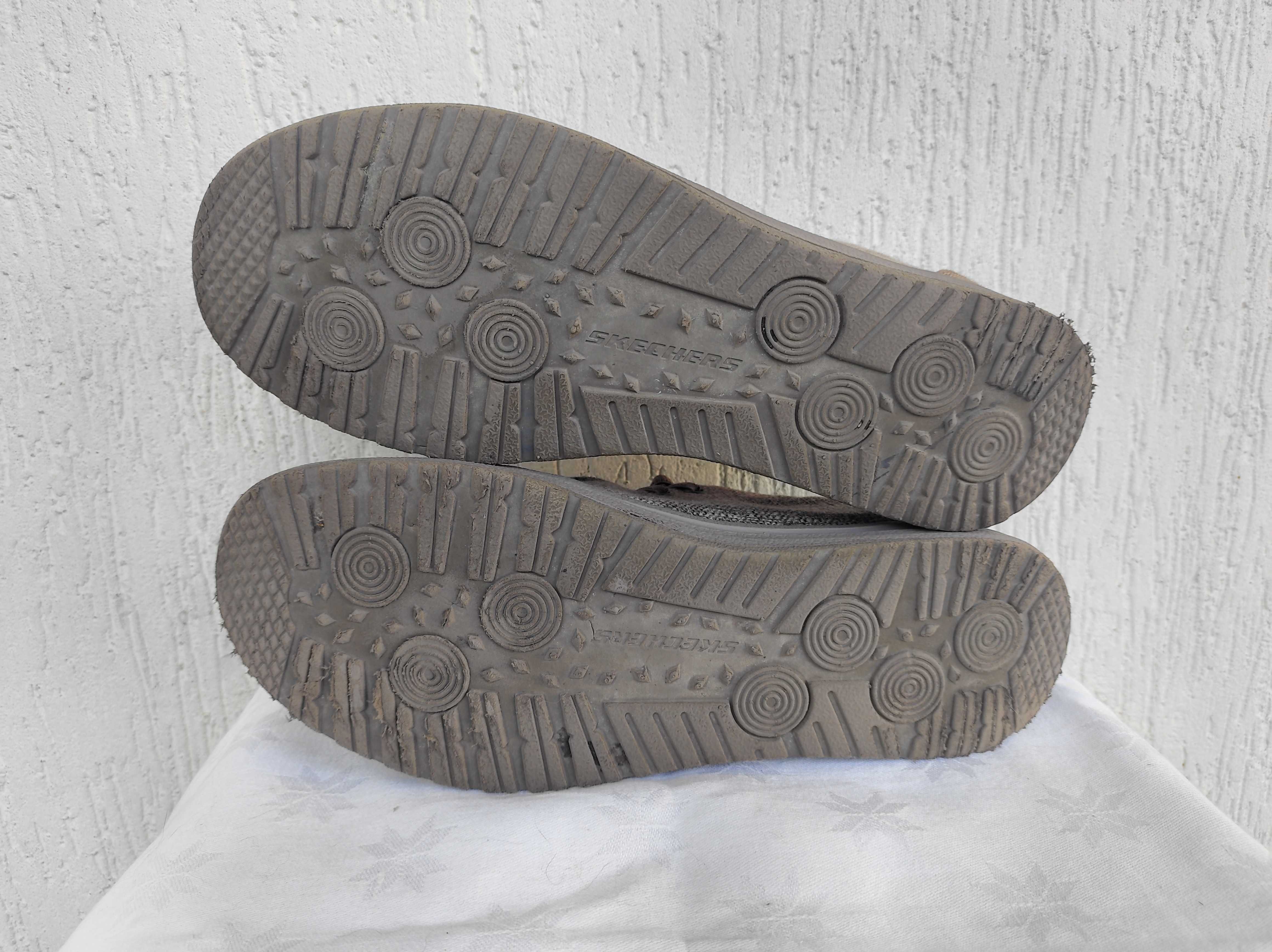 Суперлегкие,текстильние мокасини Skechers relax FIT р.41.5-42