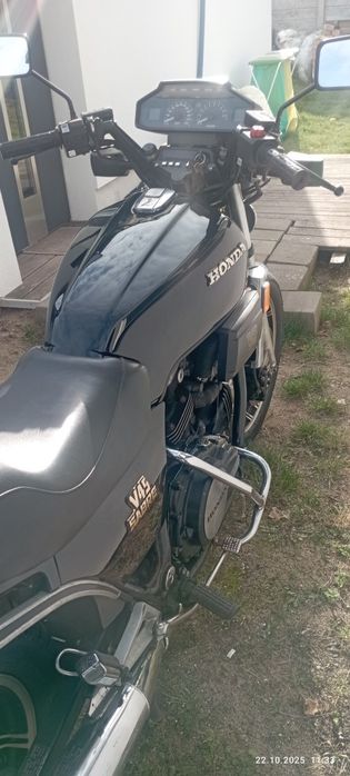 Honda V45 Sabre 750cc