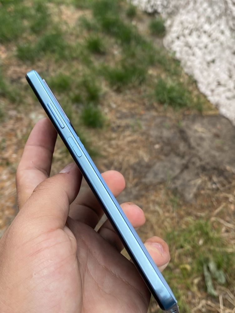 Телефон Xiaomi Redmi