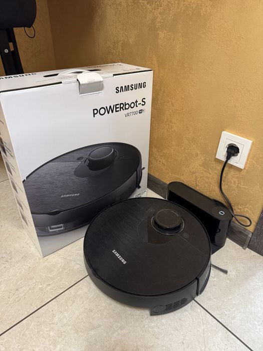 Робот пилосос  Samsung vr7700