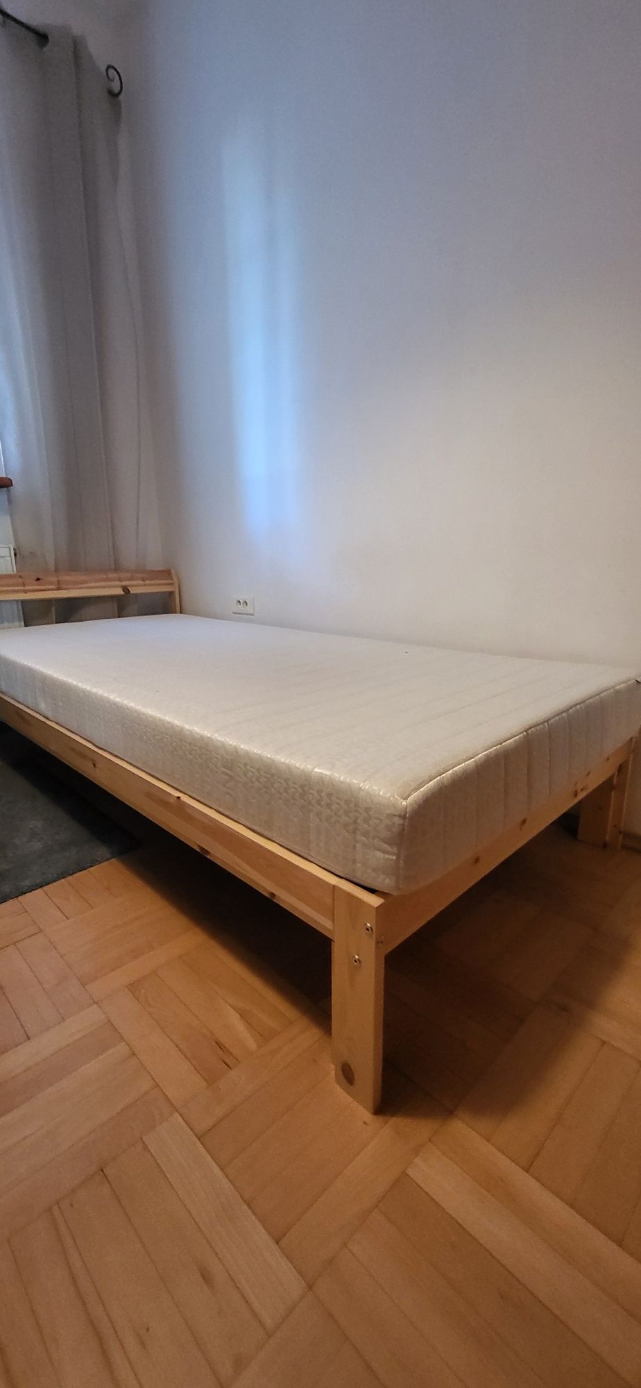 Łóżko ikea 90x200 plus stelaż plus materac