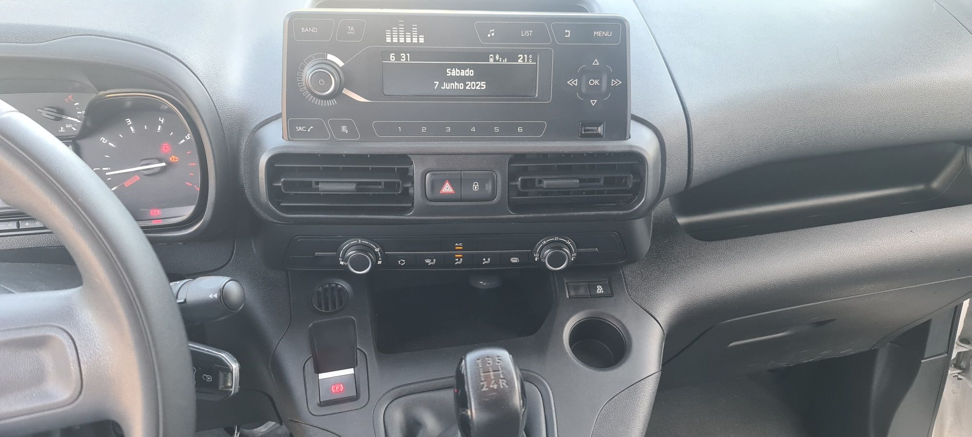 Berlingo 1.6 BlueHdi 100cv 3 lugares