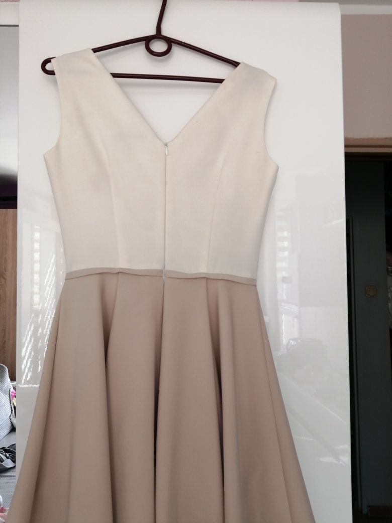 Sukienka elegancka rozmiar 38