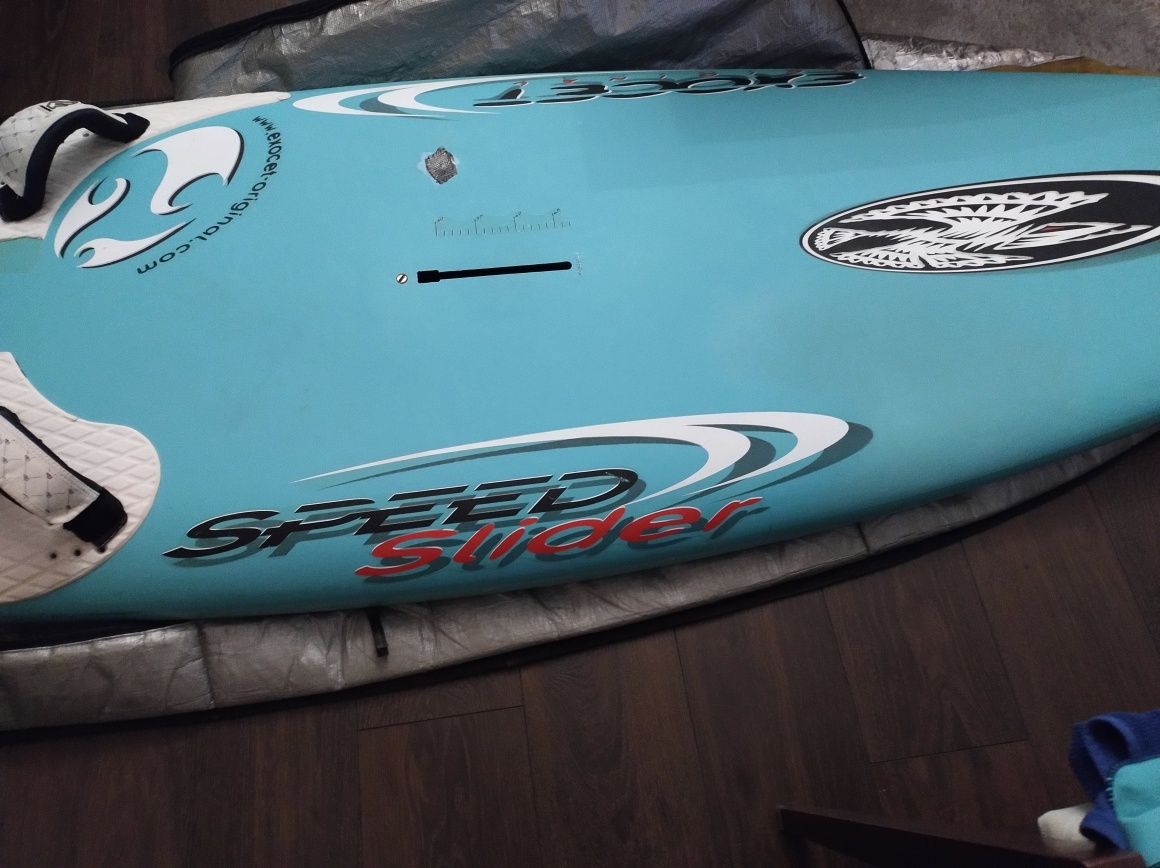 Deska windsurfing Exocet 135