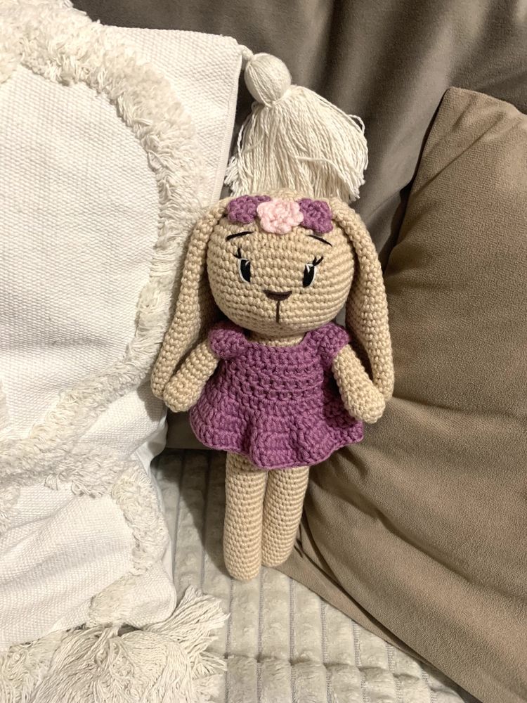 Miś krolik zrobiony na szydełku handmade