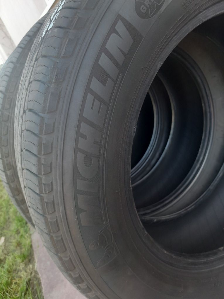 Michelin Latitude Tour HP 235/65 R18