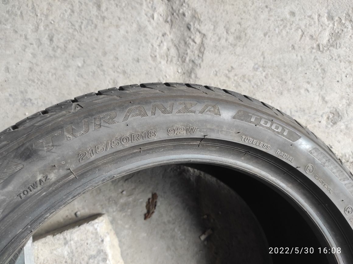 215.50.18 Bridgestone 4шт лето БУ склад шины резина из Европы R18