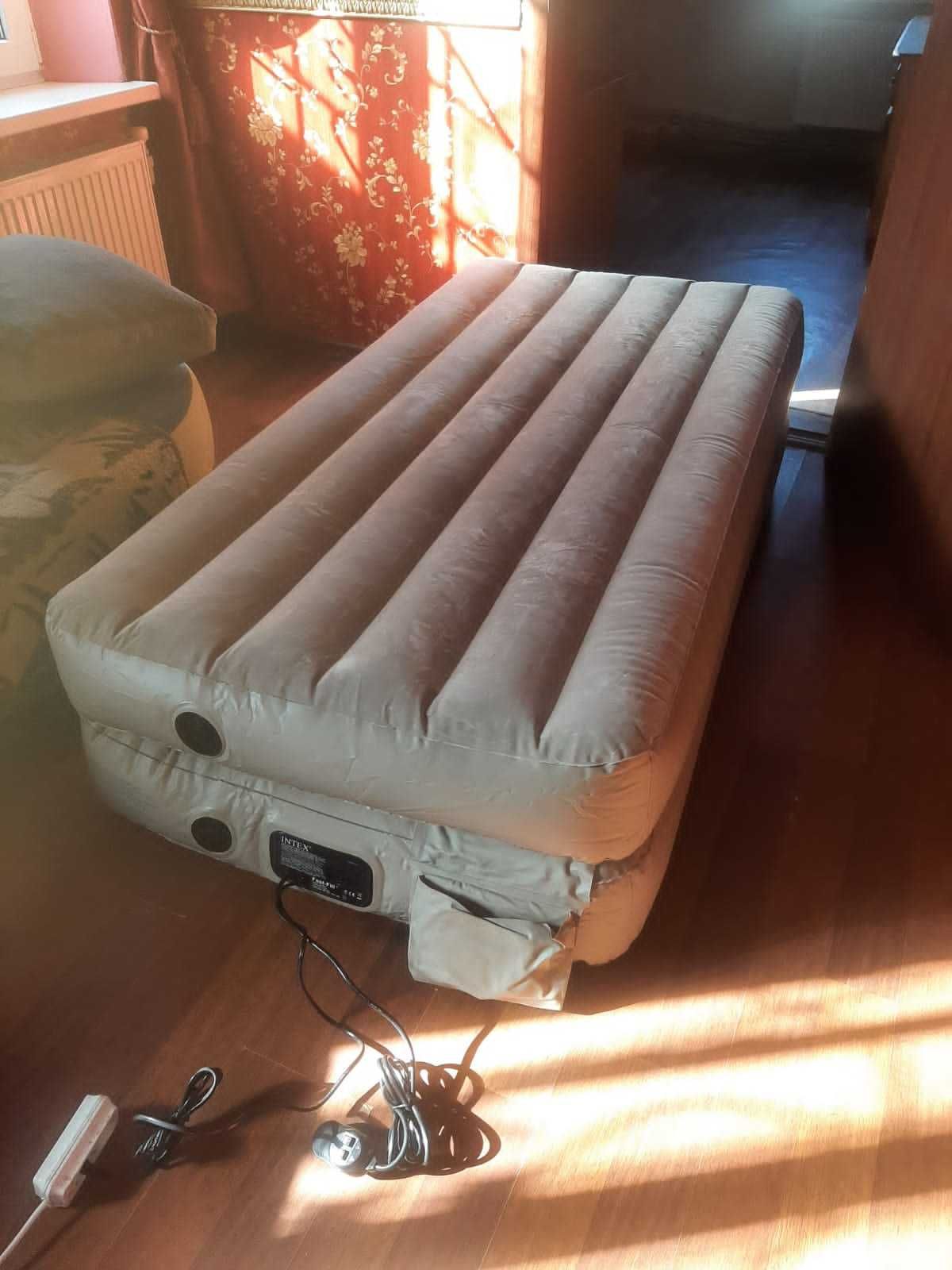 Надувний диван Intex