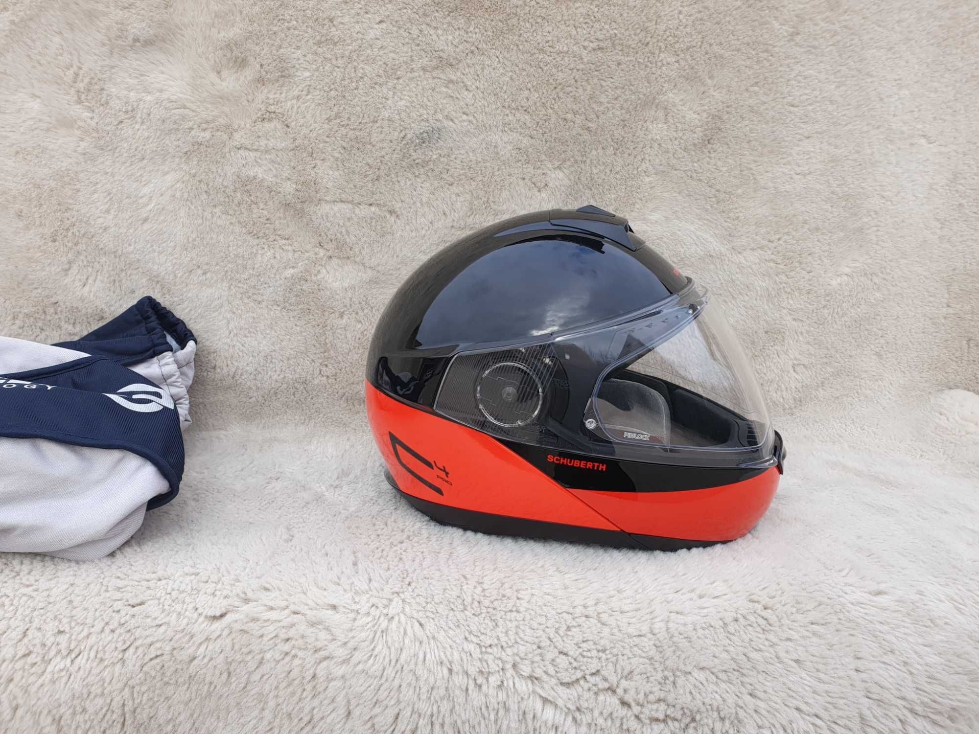 Schuberth C4 Pro S szczękowy kask motocyklowy z blendą