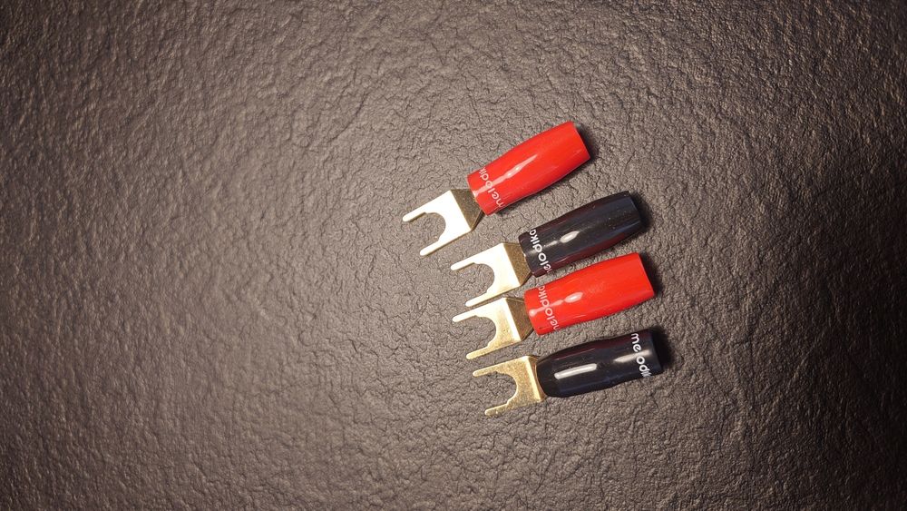 Wtyki widełki głośnikowe Melodika MDSPA16