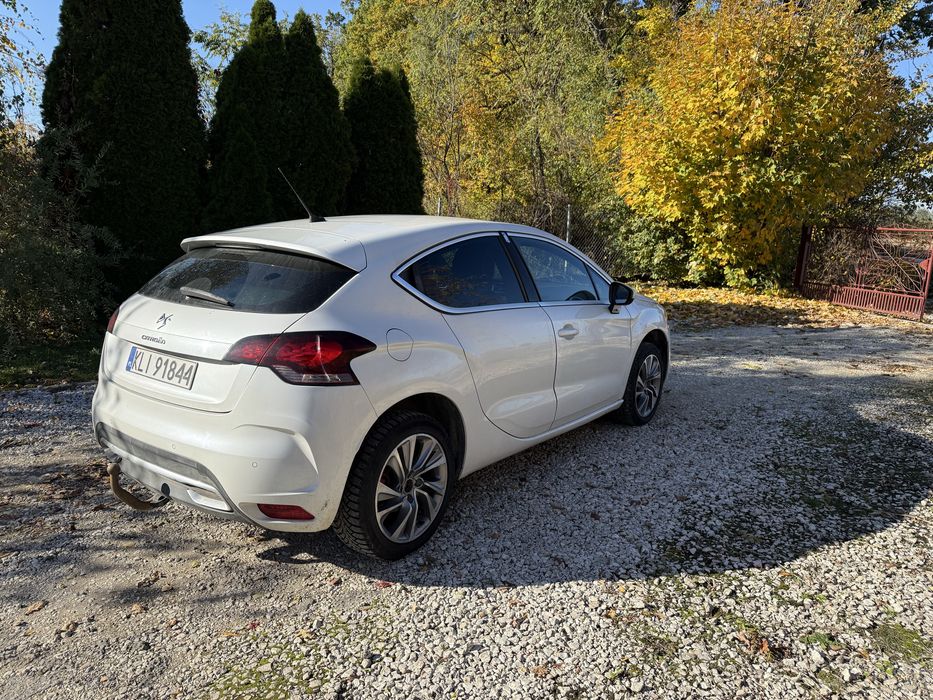 citroen ds4 1.6 e-hdi