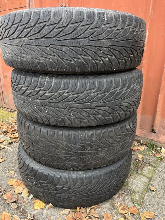 Petlas Explero ICE W681 215 65 16 зима 5.5 мм