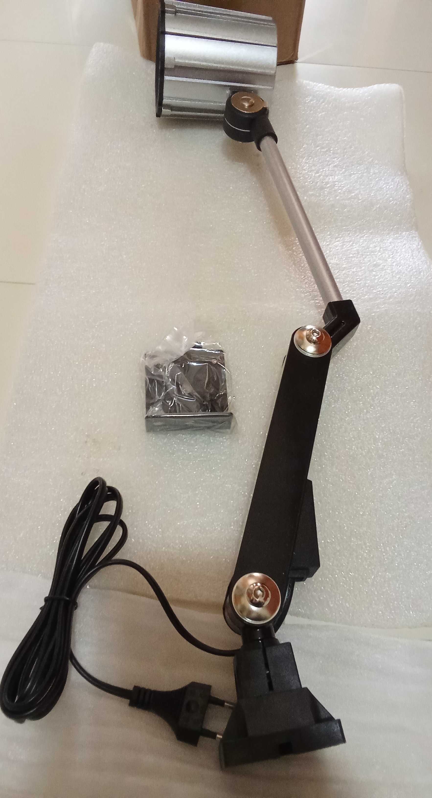 Candeeiro Led para adaptar em máquinas