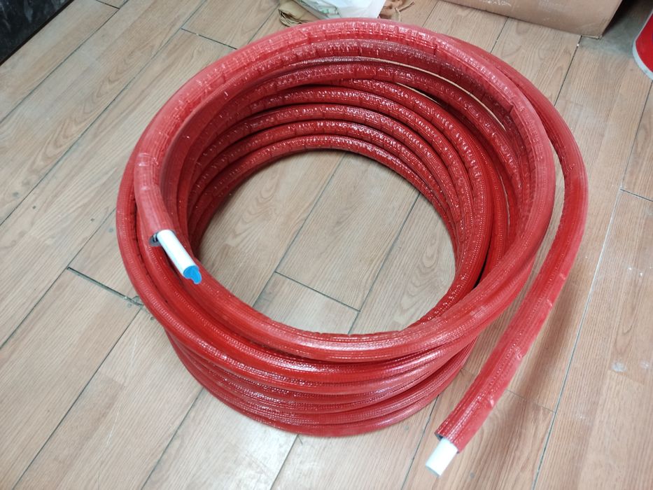 PEX Rura WAVIN 20x2,25 w otulinie czerwonej 28mb