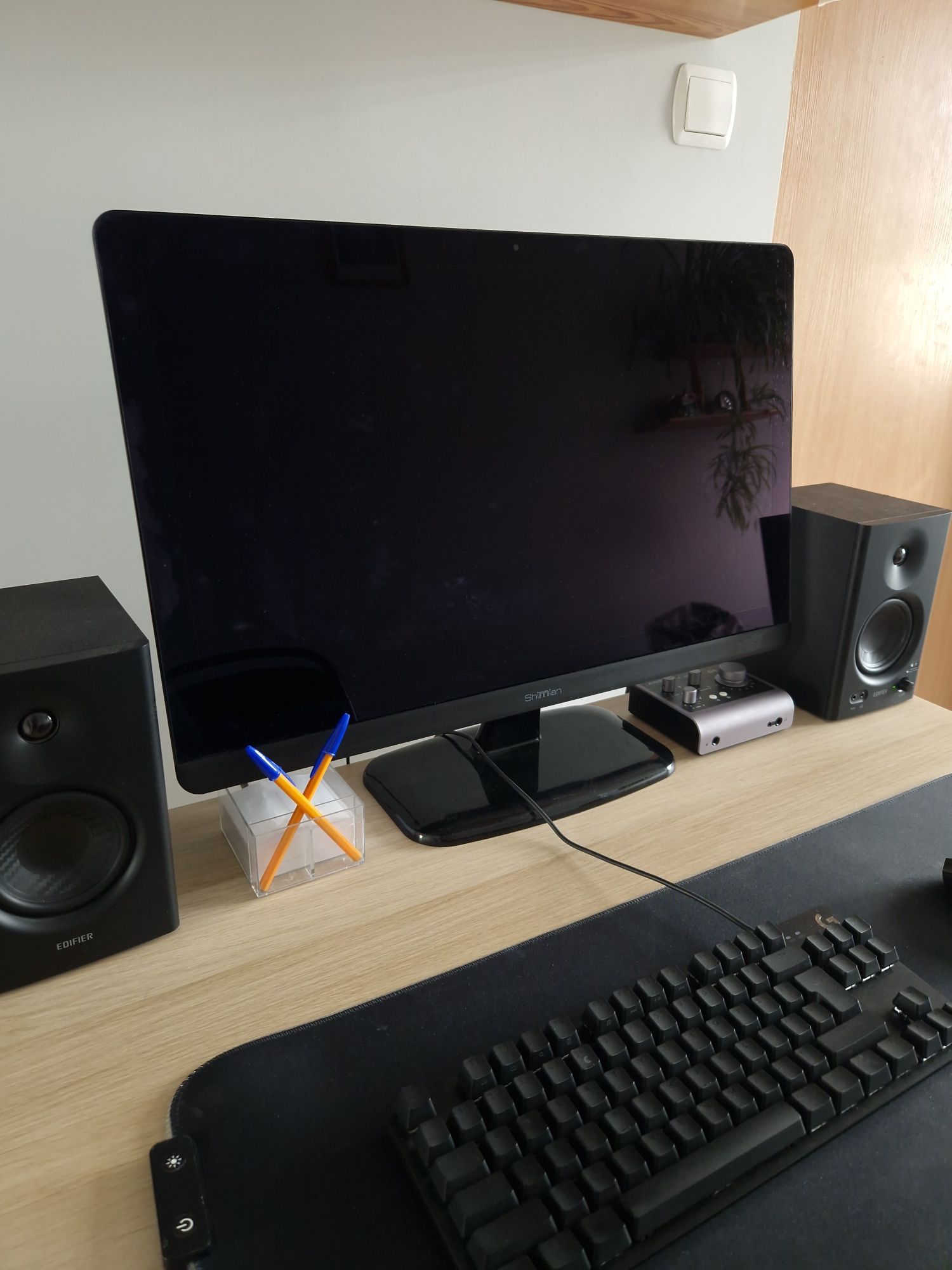 Monitor 27" 1440p