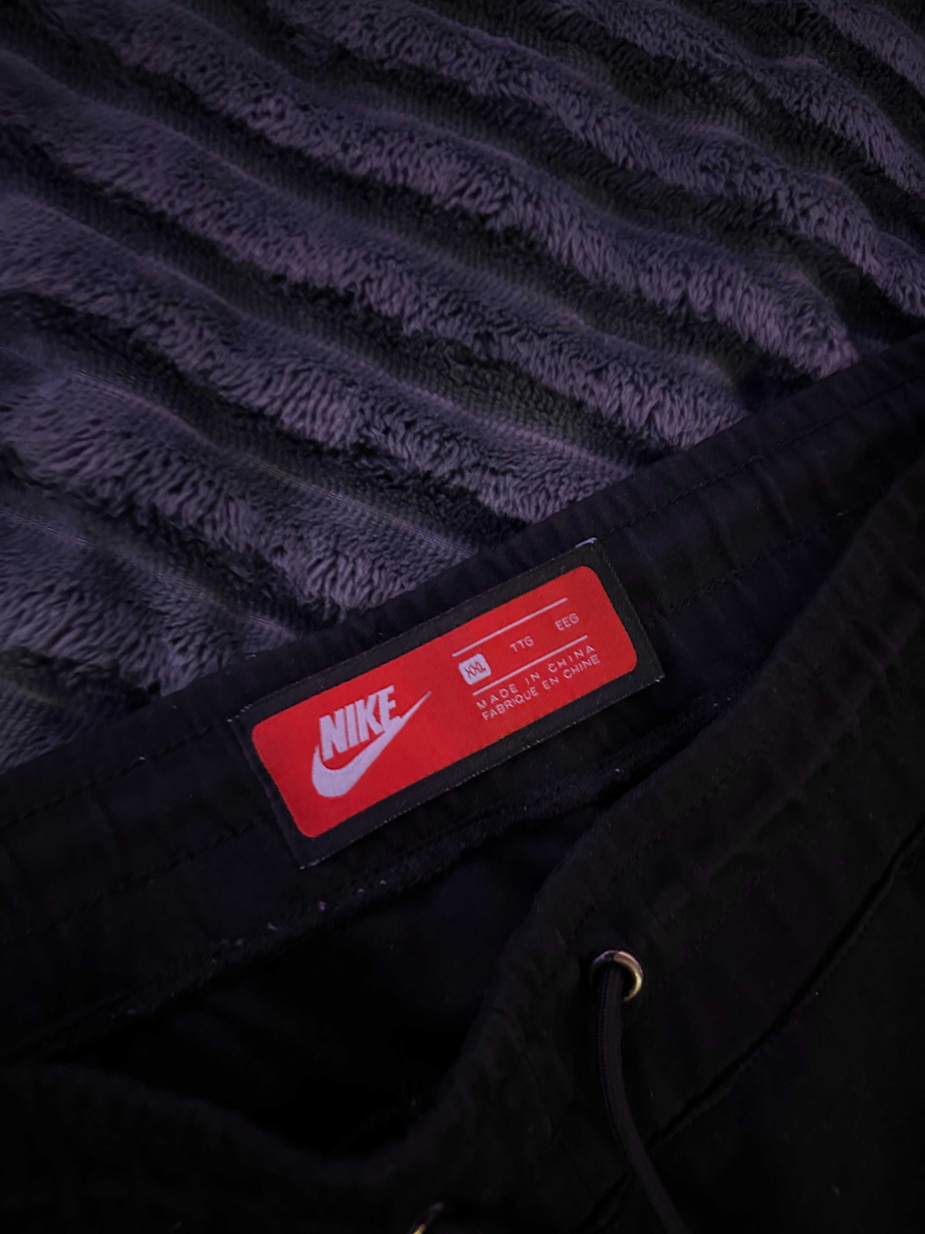 Spodnie Dresowe Nike Tech Fleece Czarne
