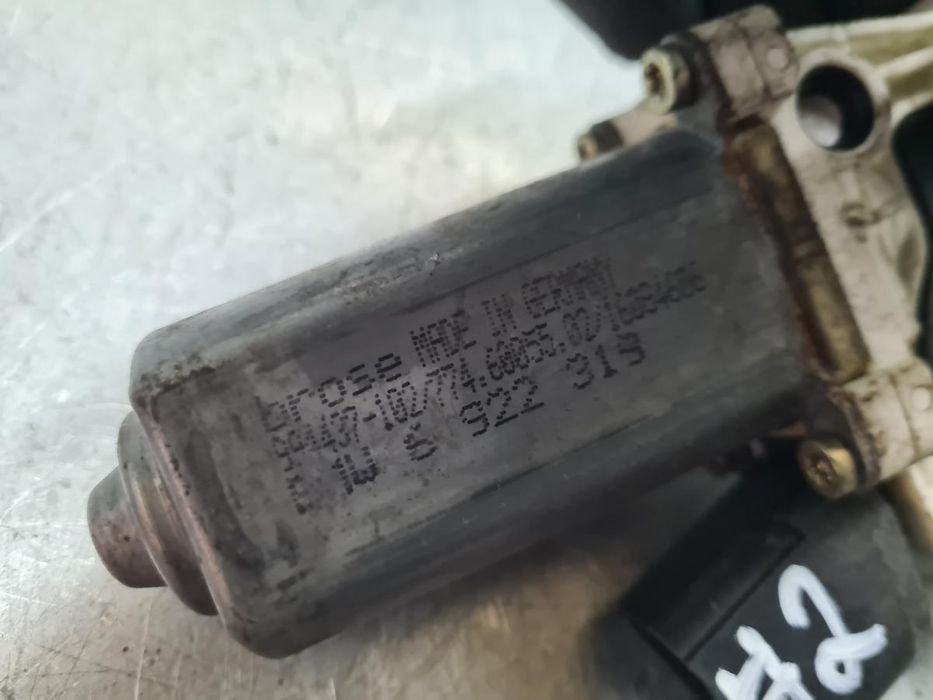 Motor vidro trás esquerdo BMW 5 (E60)