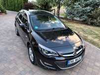 Opel Astra Bardzo bogata wersja. 100% bezwypadkowy. Nowy rozrząd