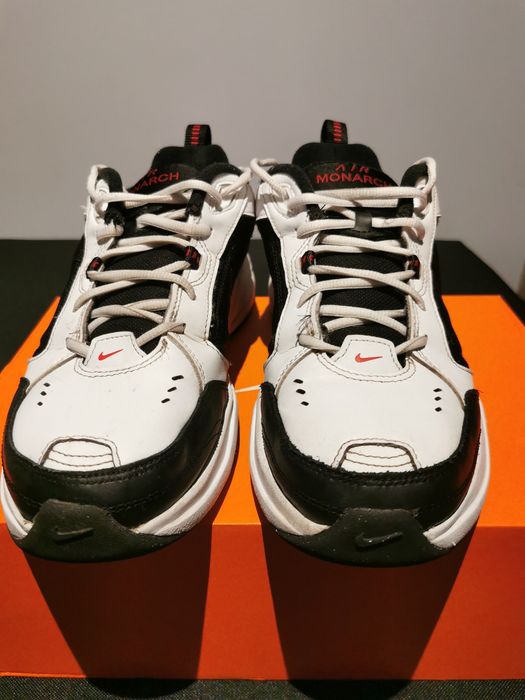 Nike Air Monarch IV