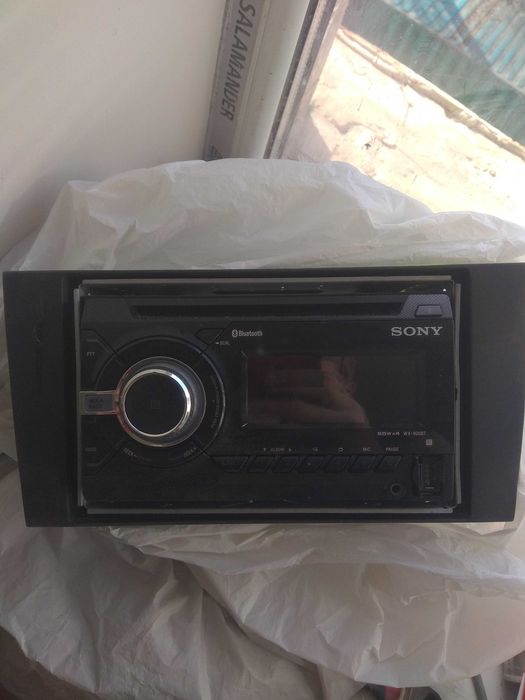 Автомогнітофон SONY