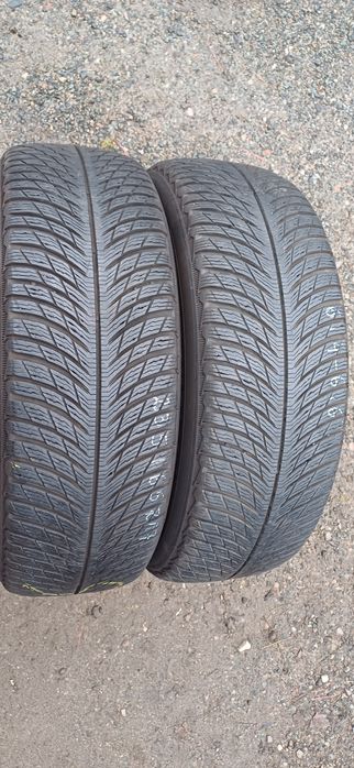 235/65R17 108H MICHELIN , dwie używane opony zimowe.