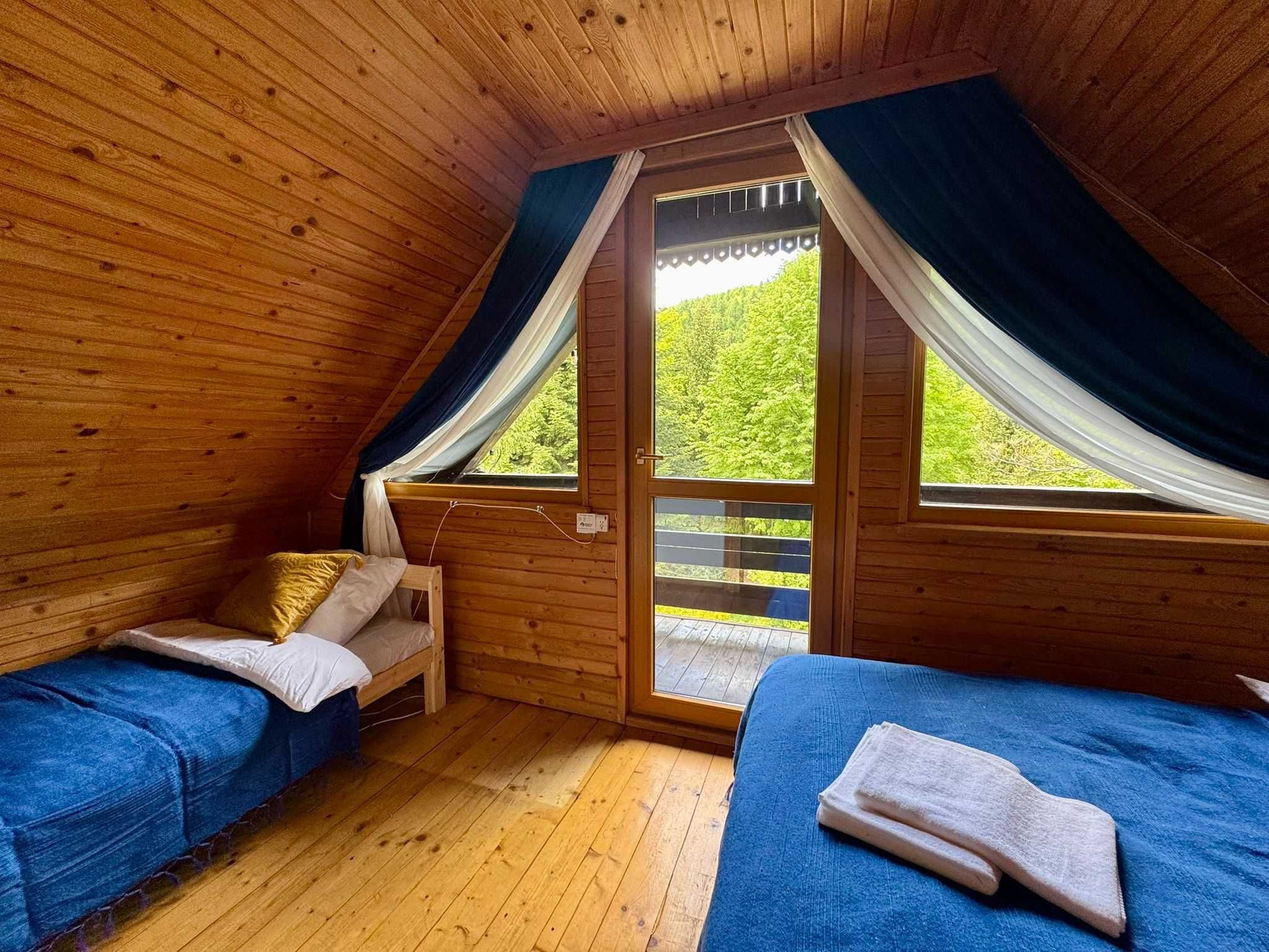 "Biała Chatka" w spokojnej okolicy/bez sąsiadów z jacuzzi i sauną