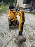 Sprzedam Mini koparke JCB 8008