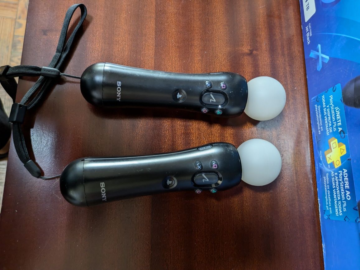 PS4 pro e óculos VR com jogos