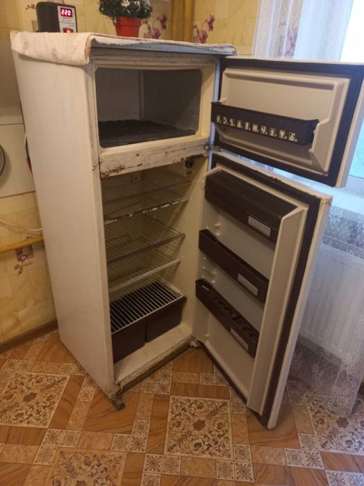 Продам холодильник "Минск"