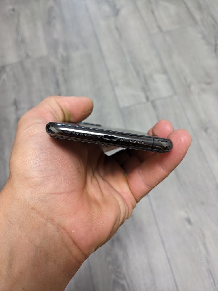 iPhone 11 pro max 256 или обмен