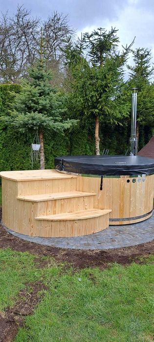 Balia ogrodowa z hydromasażem JACUZZI RUSKA BANIA