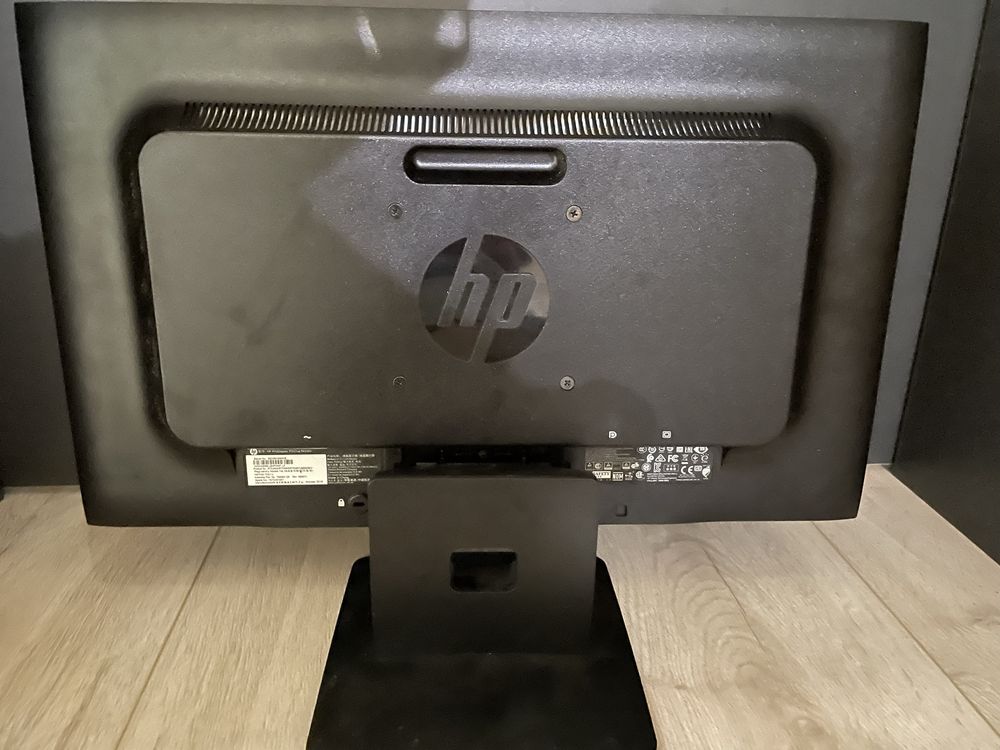 Monitor hp prodisplay P222va