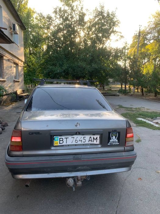Продам автомобиль Опель кадет