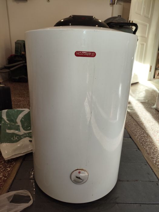 Бойлер 80 літрів