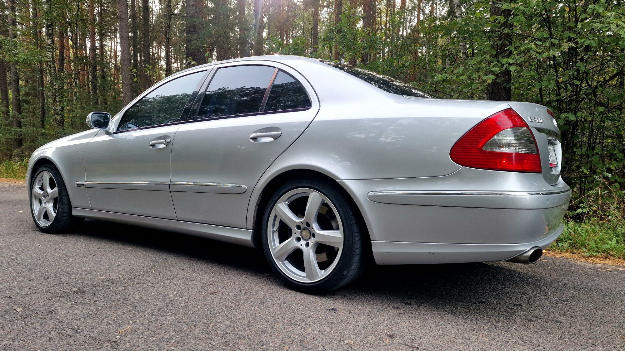 Mercedes w211 e420 4.0 v8 bi-turbo