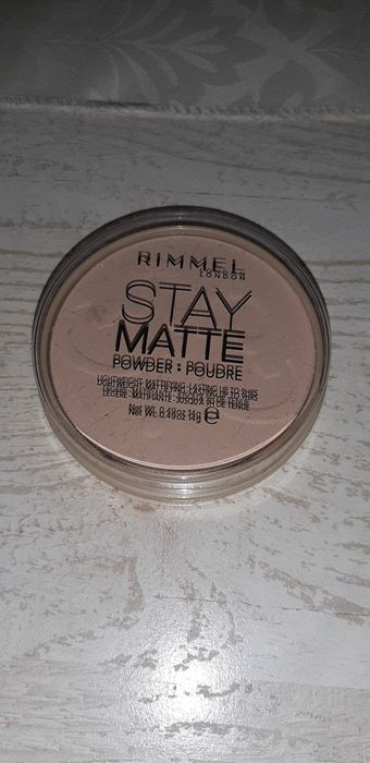 RIMMEL puder matujący